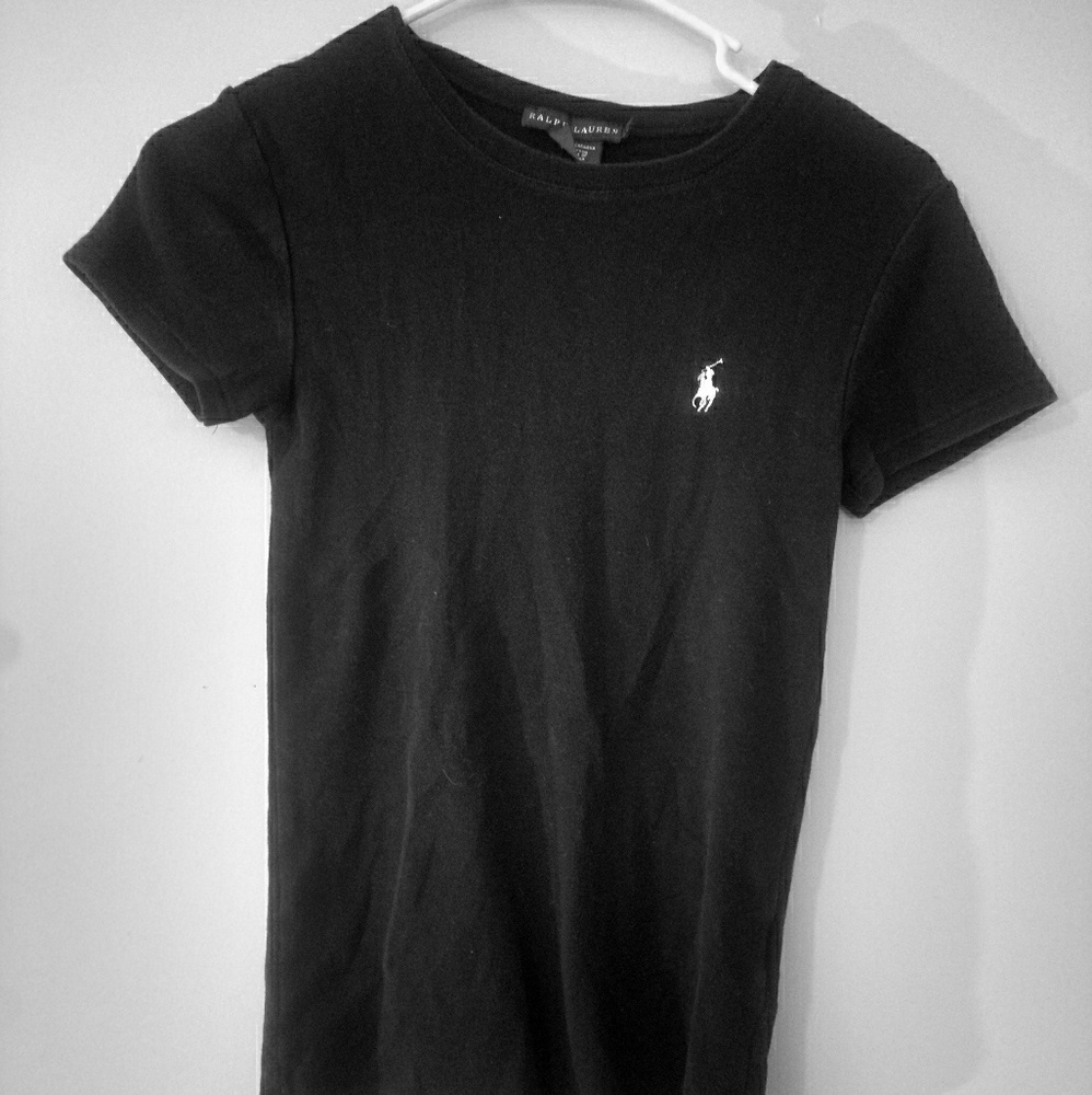Polo tshirt size small